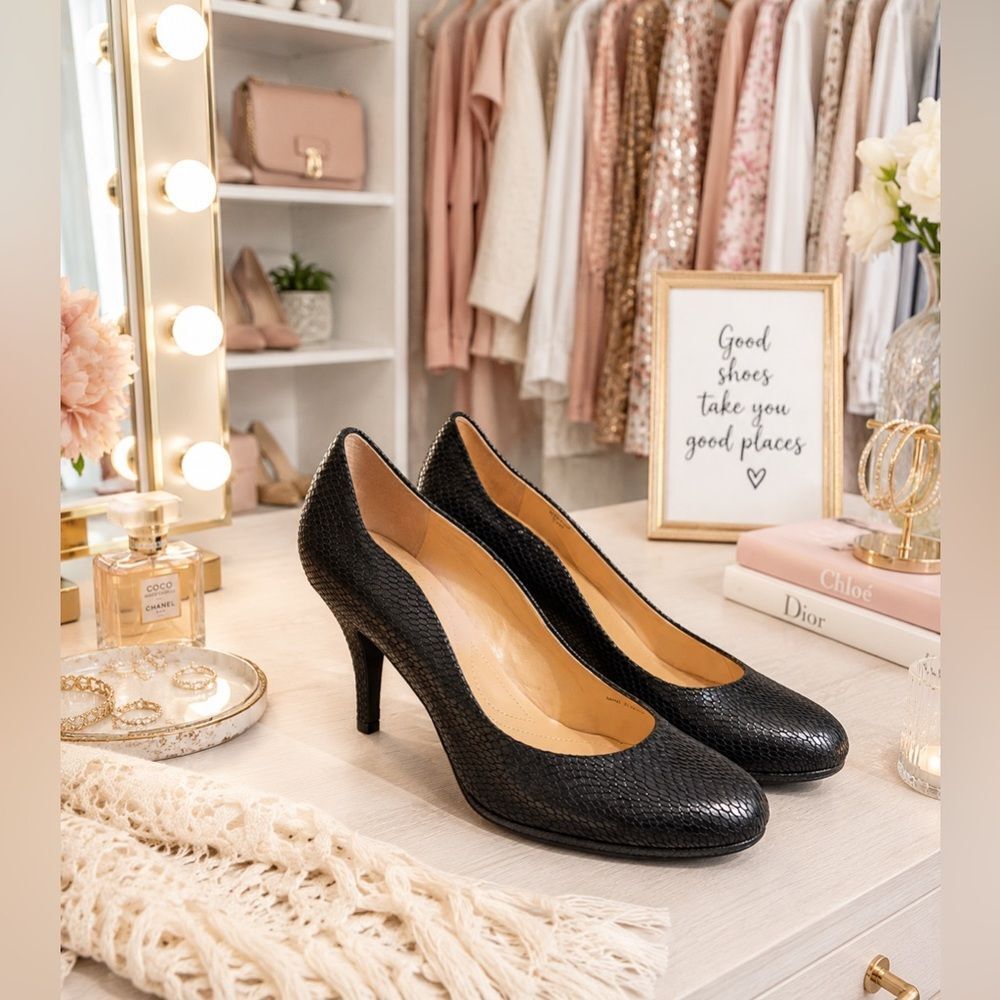 Tahari Black Snakeskin Heels Sz 11 EUC!